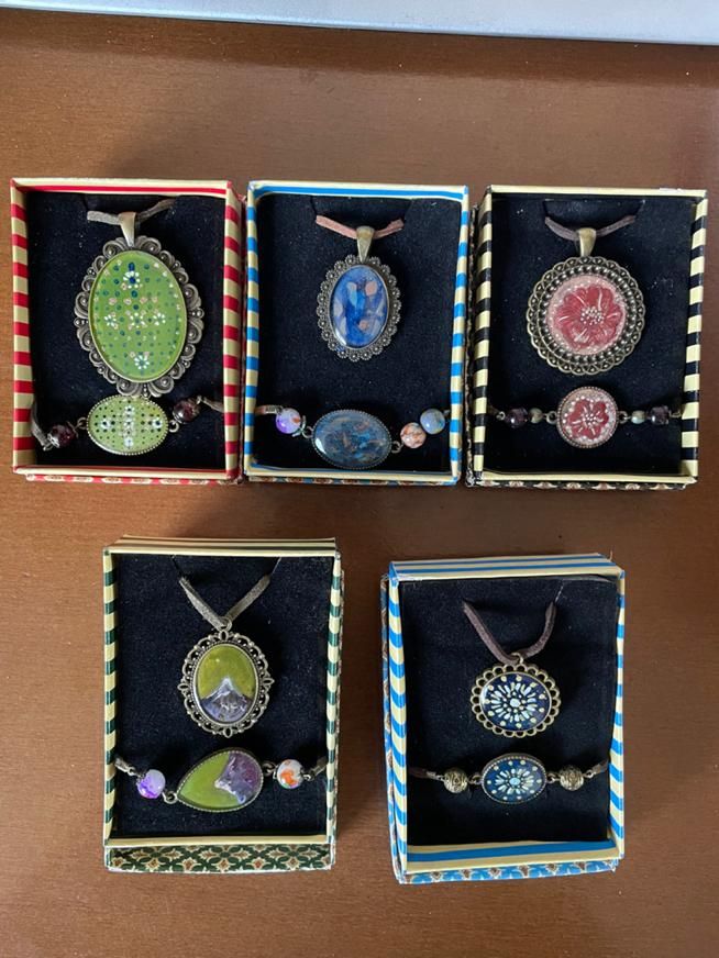 گردنبد و دستبد ست|بدلیجات|اصفهان, احمدآباد|دیوار