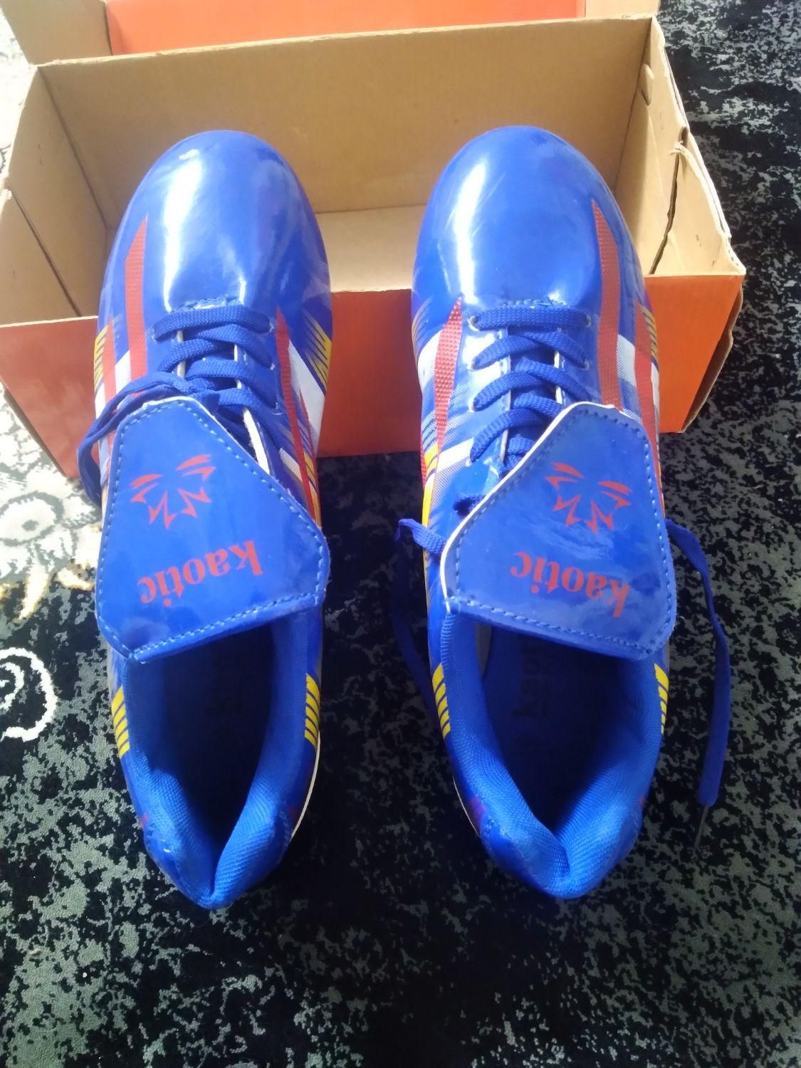 کفش چمن سایز ۴۰|کیف، کفش، کمربند|جهرم, |دیوار