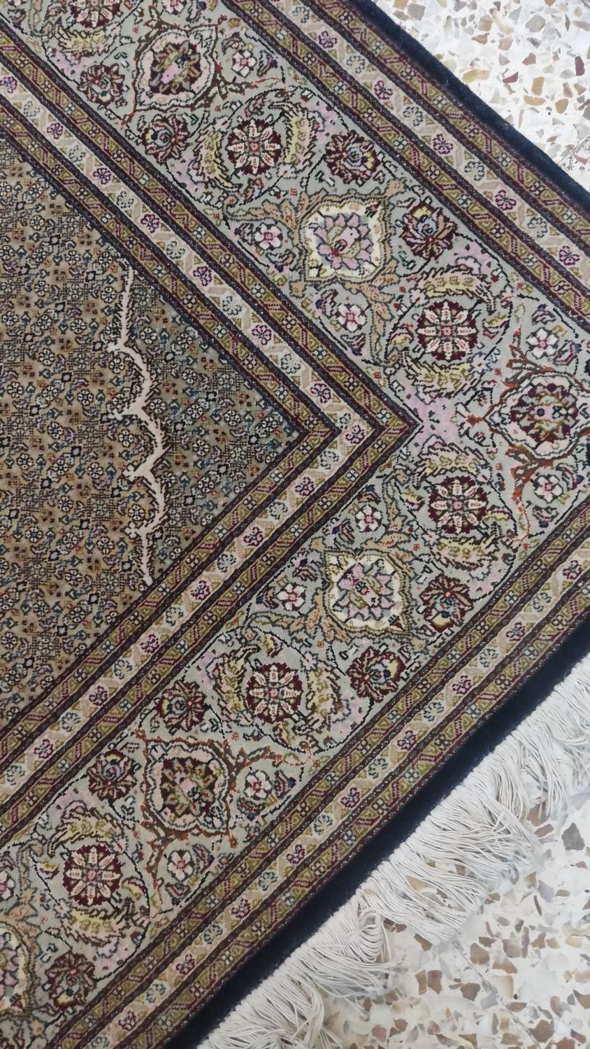 کارشناس خرید فرش ماشینی دستبافت خریدار|فرش|مشهد, هفده شهریور|دیوار