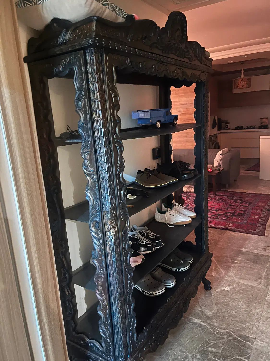 بوفه یا کتابخانه انتیک|بوفه، ویترین، کنسول|تهران, جماران (نیاوران)|دیوار