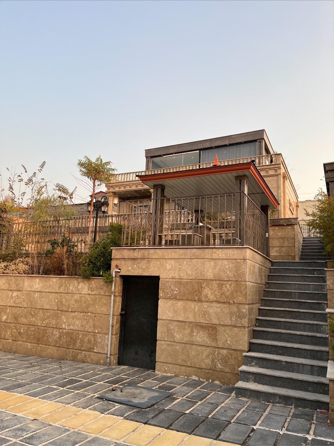 ویلا دوبلکس نما سنگی مهرآباد رودهن|فروش خانه و ویلا|رودهن, |دیوار