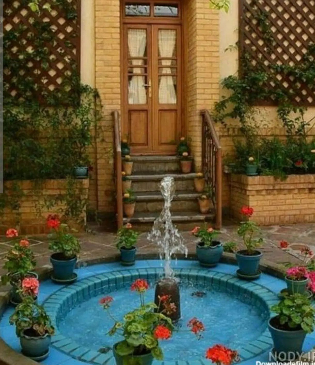 اجاره خانه ویلایی ۱۱۰ متری ۲ خوابه در خیابان خیام|اجارهٔ خانه و ویلا|شیراز, زند|دیوار