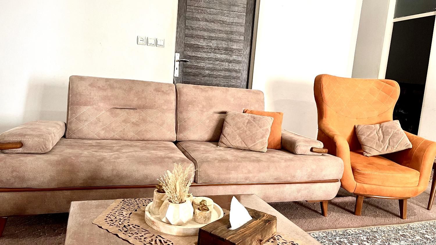مبل ۸ نفره مکانیزه تخت شو|مبلمان خانگی و میز عسلی|اردبیل, |دیوار