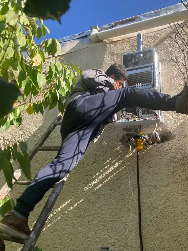 تعمیر کولر هود اجاقگاز پکیج ابگرمکن بخاری|آبگرمکن، پکیج، شوفاژ|تهران, فلسطین (میدان انقلاب)|دیوار