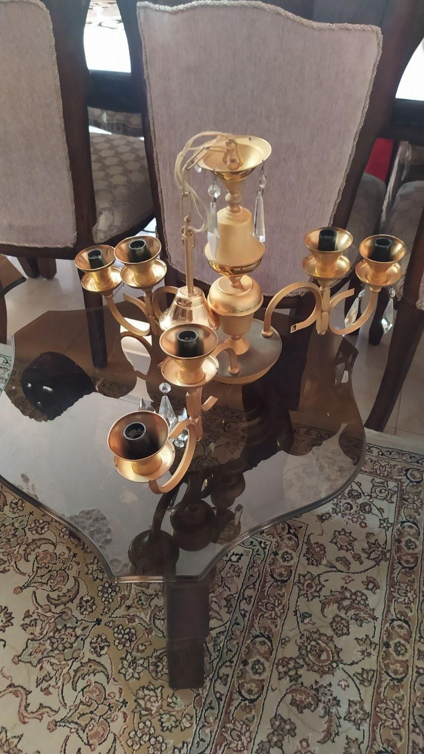 لوستر ۳ شاخه در حدنو روکش آب طلا|لوستر و چراغ آویز|اصفهان, سپاهان‌شهر|دیوار