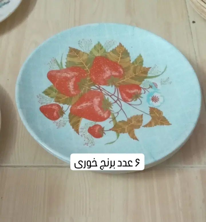 یک دست ملامین برنج خوری قدیمی نو|ظروف سرو و پذیرایی|اصفهان, جلفا|دیوار