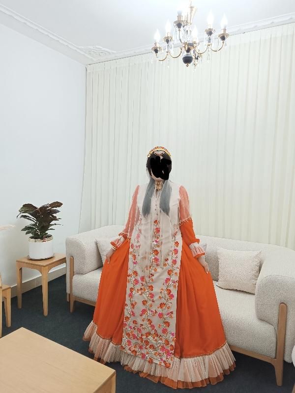 لباس محلی|لباس|کازرون, |دیوار