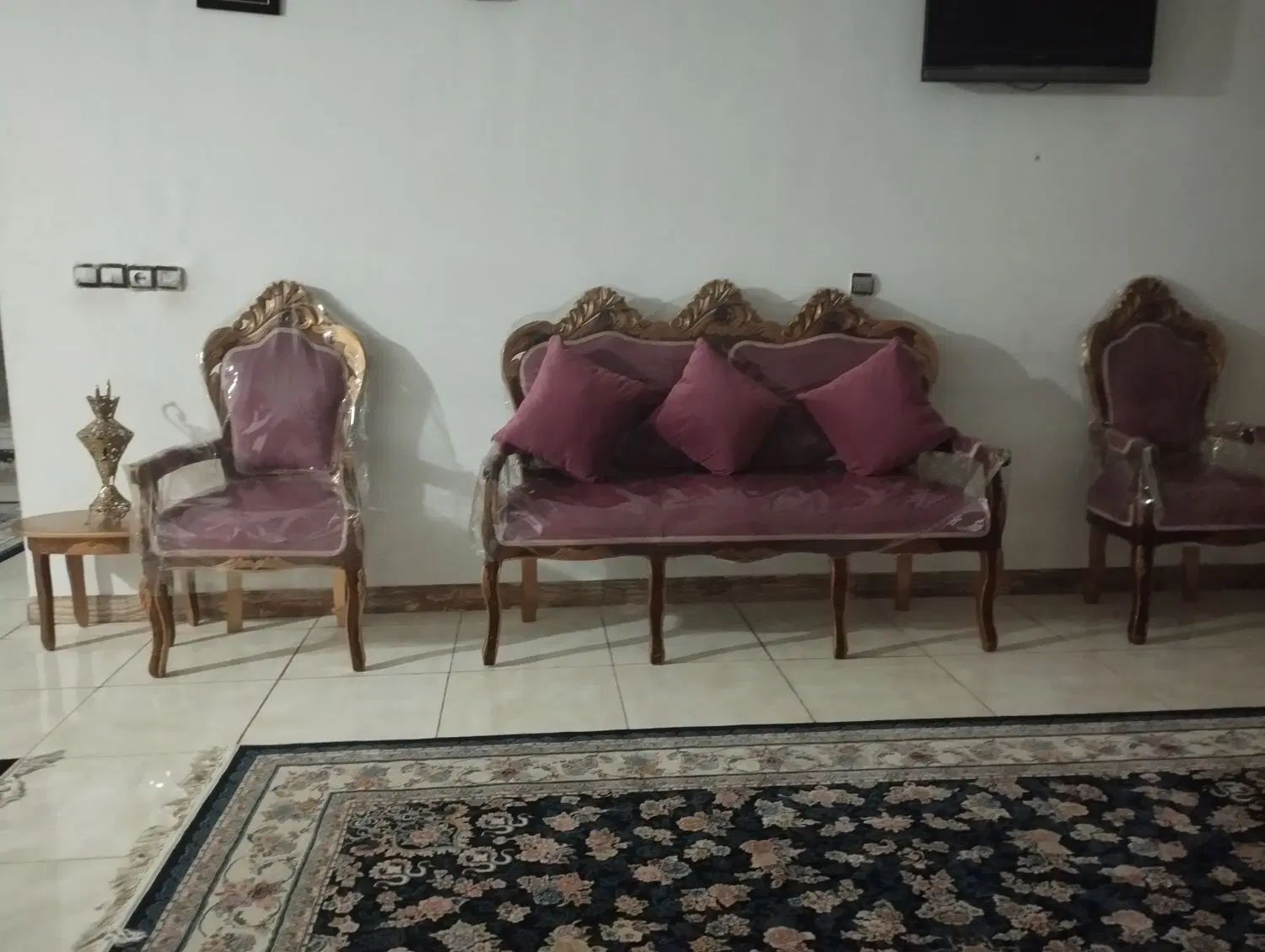 مبل 9نفره سلطنتی درحدنو|مبلمان خانگی و میز عسلی|کرمانشاه, |دیوار