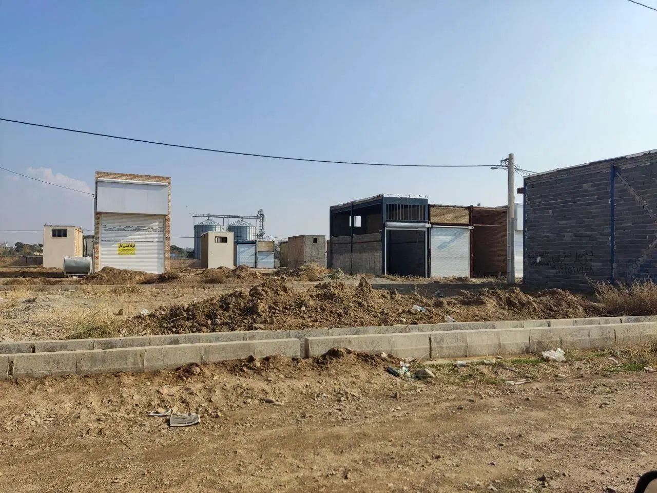 فروش بازار بزرگ آهن البرز|فروش دفتر صنعتی، کشاورزی، تجاری|کرج, بازار آهن|دیوار