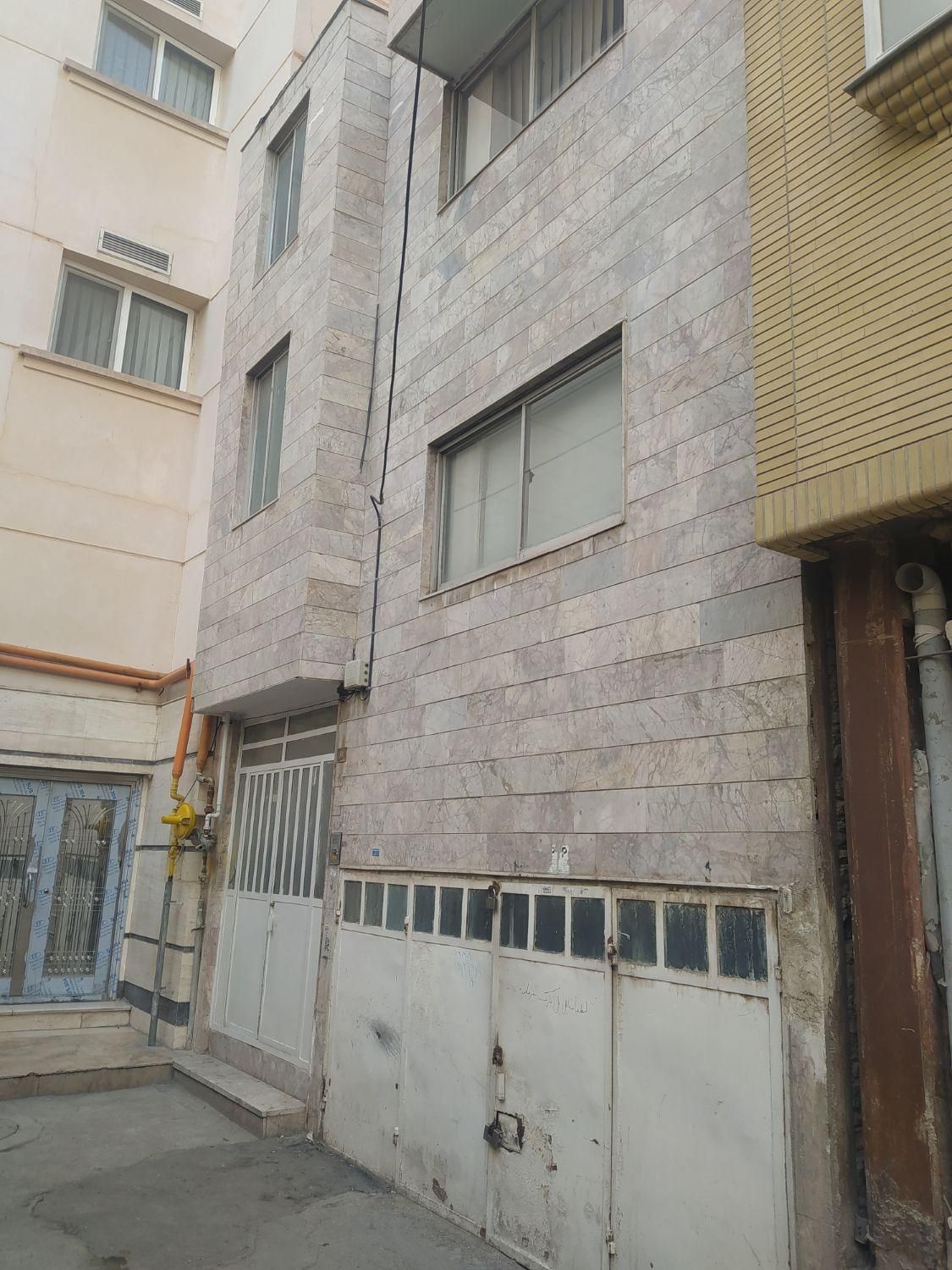 آپارتمان دو طبقه مستقل ملکی در نزدیکی حرم مطهر|فروش خانه و ویلا|مشهد, دانش|دیوار