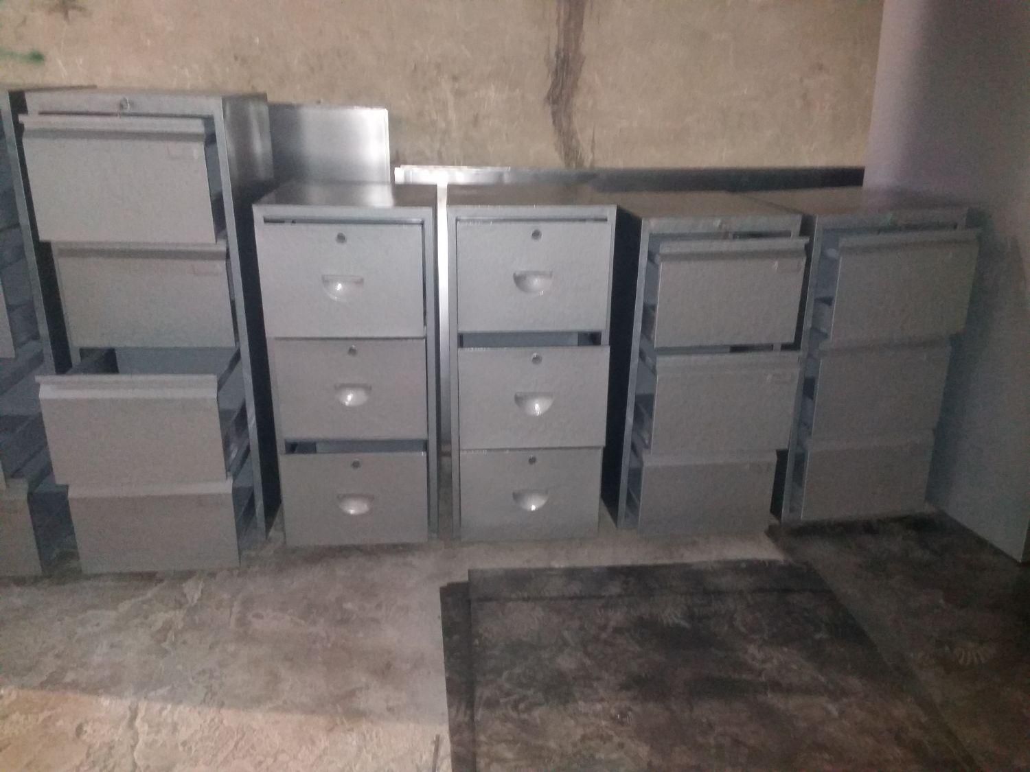 فایل فلزی مرکزی و مجزا|دفتر کار|برخوار, |دیوار