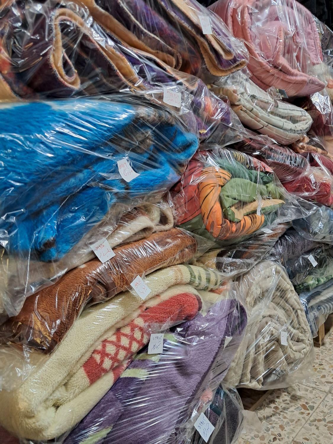 رنگرزی لباس،شستشوی پتو ،خشکشویی|خدمات نظافت|کرمان, |دیوار