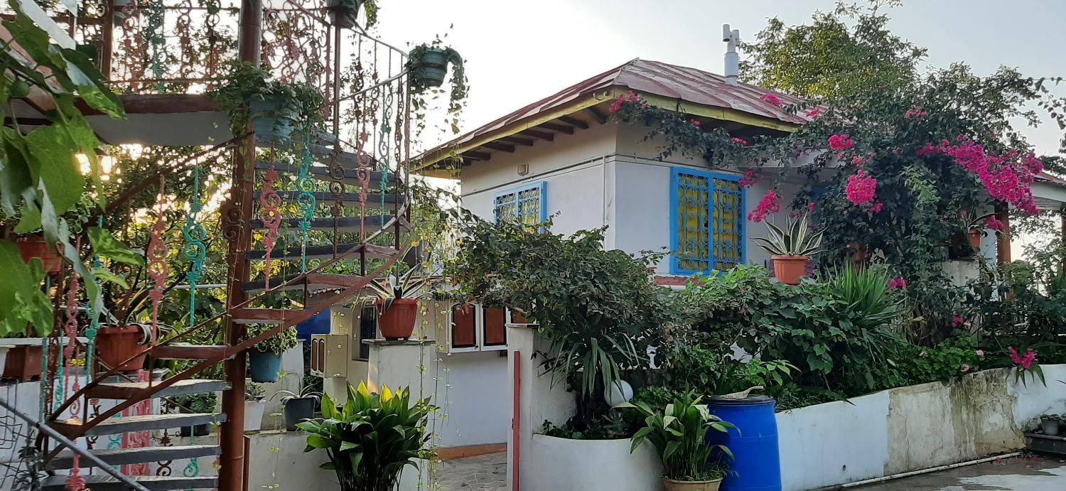 کلبه جنگلی سنتی روستایی دربست  بکروآرام  ویو|اجارهٔ کوتاه‌مدت ویلا و باغ|رامسر, |دیوار