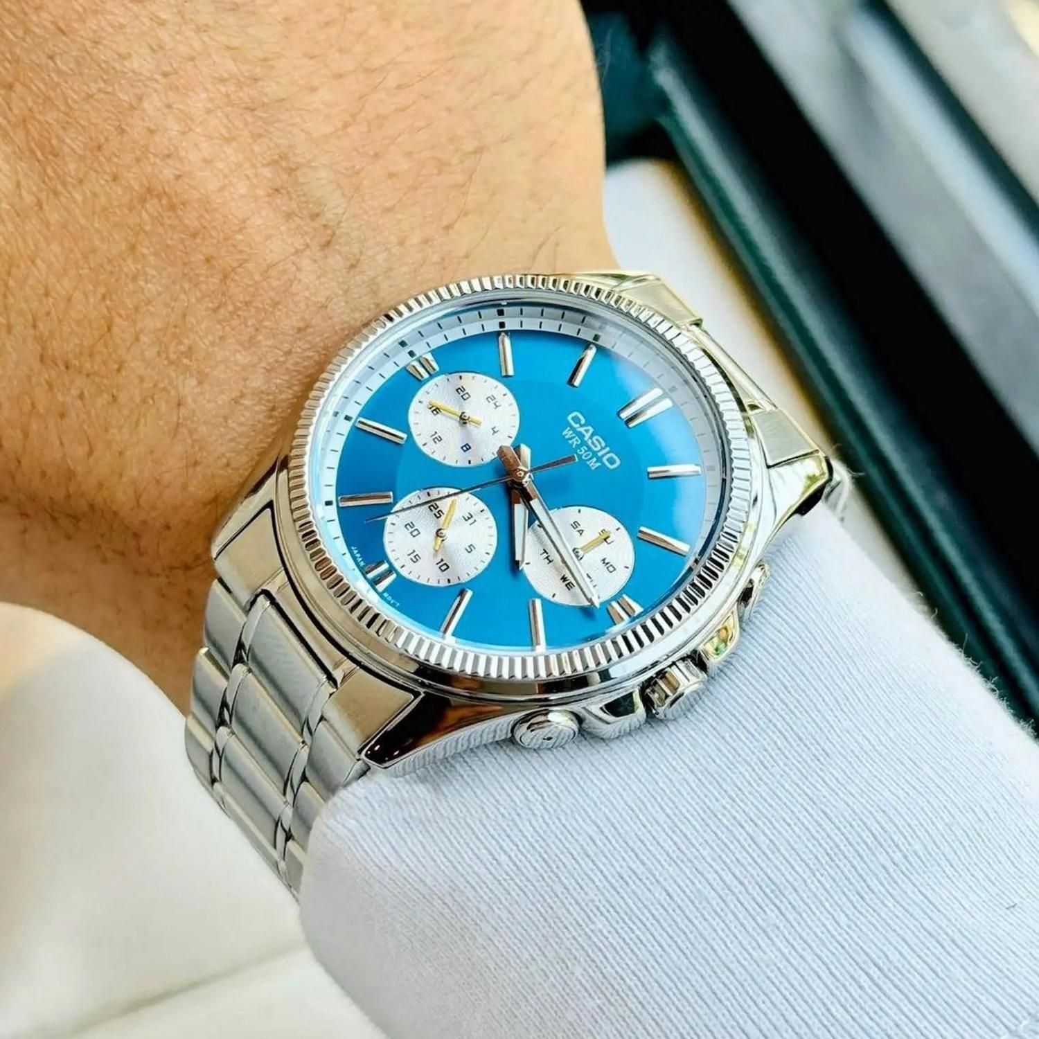 1375D casio|ساعت|اصفهان, باغ نگاره|دیوار