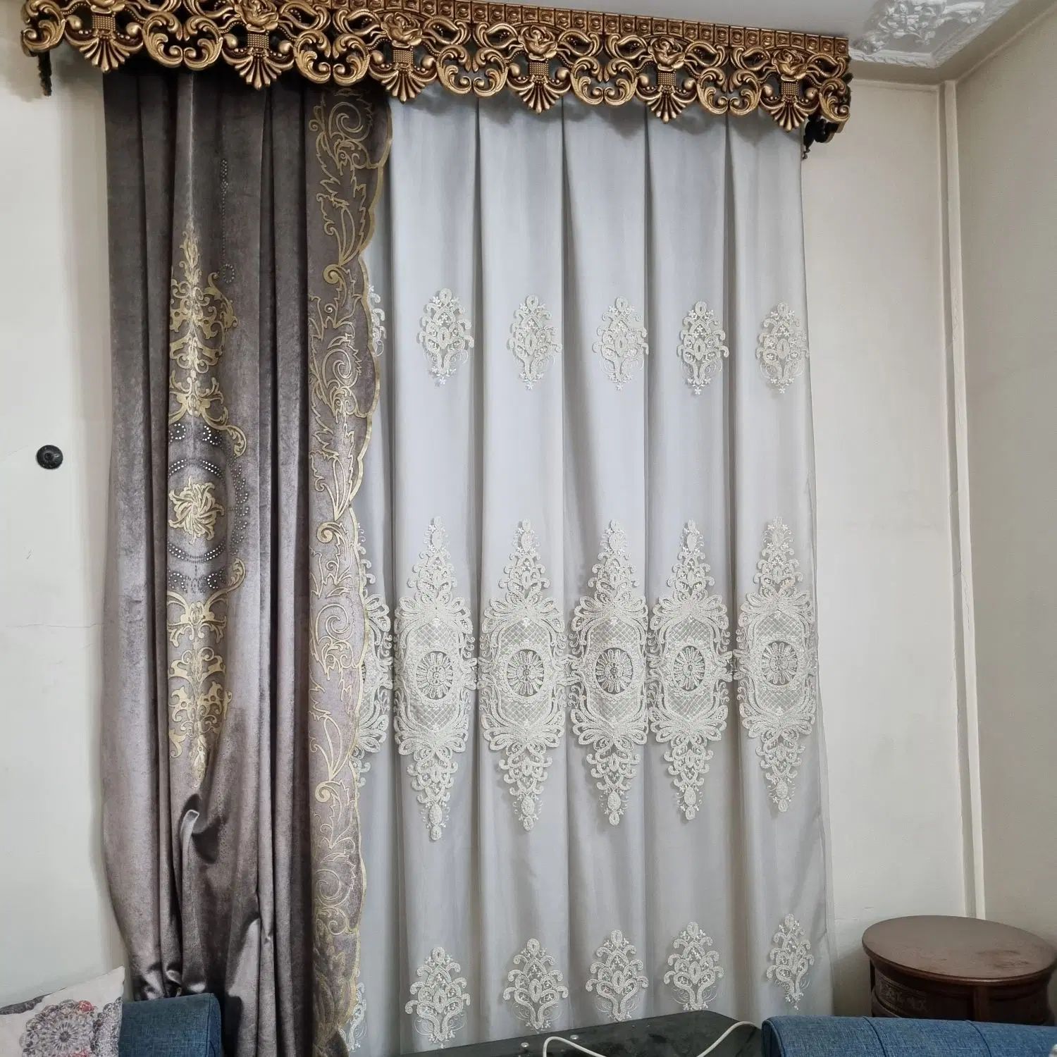 پرده مخمل زرکوب اتاق خواب|پرده، رانر، رومیزی|تهران, شهرک شریعتی|دیوار