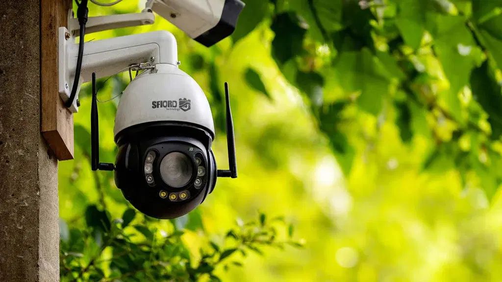 دوربین مداربسته و دوربین خورشیدی باغ پسته خونه باغ|دوربین مداربسته|سیرجان, |دیوار