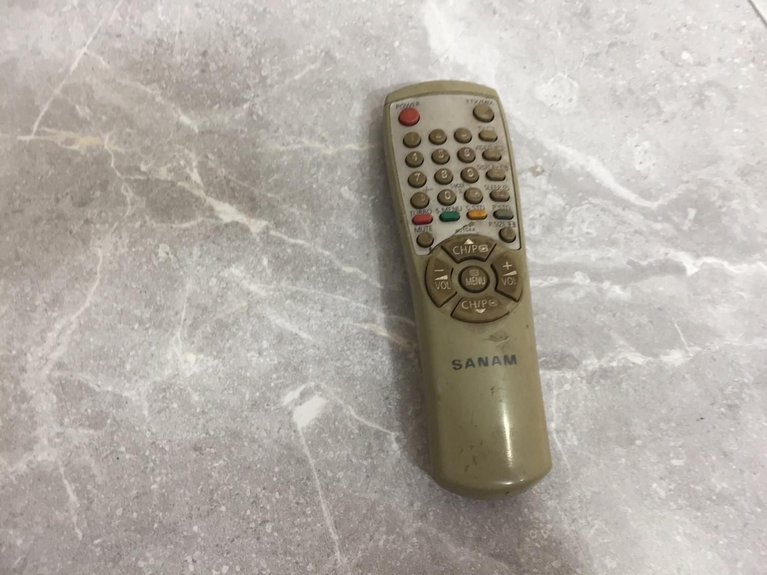 تلویزیون ۱۴ اینچ سامسونگ|تلویزیون و پروژکتور|ری, دیلمان|دیوار