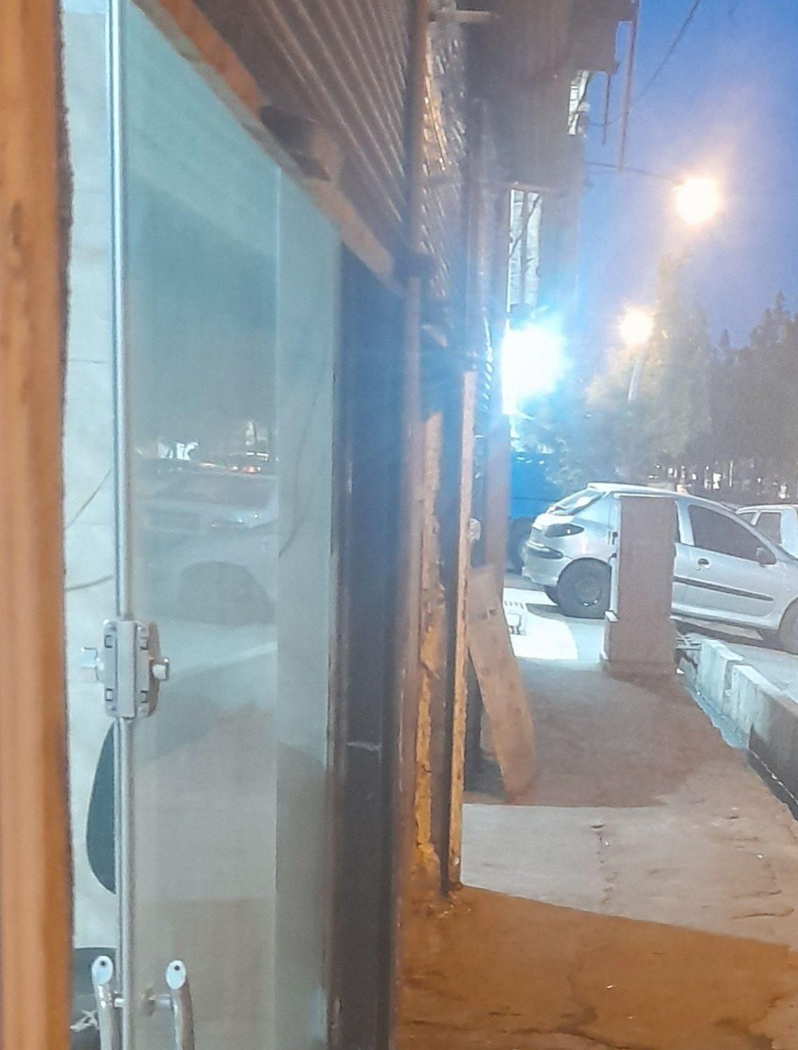 اجاره یک جای ۳۰ متری برای مغازه یا مسکونی|اجارهٔ مغازه و غرفه|قم, علی آباد|دیوار