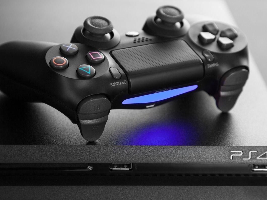 اجاره کنسول بازی PS4|خدمات رایانه‌ای و موبایل|کرمان, |دیوار