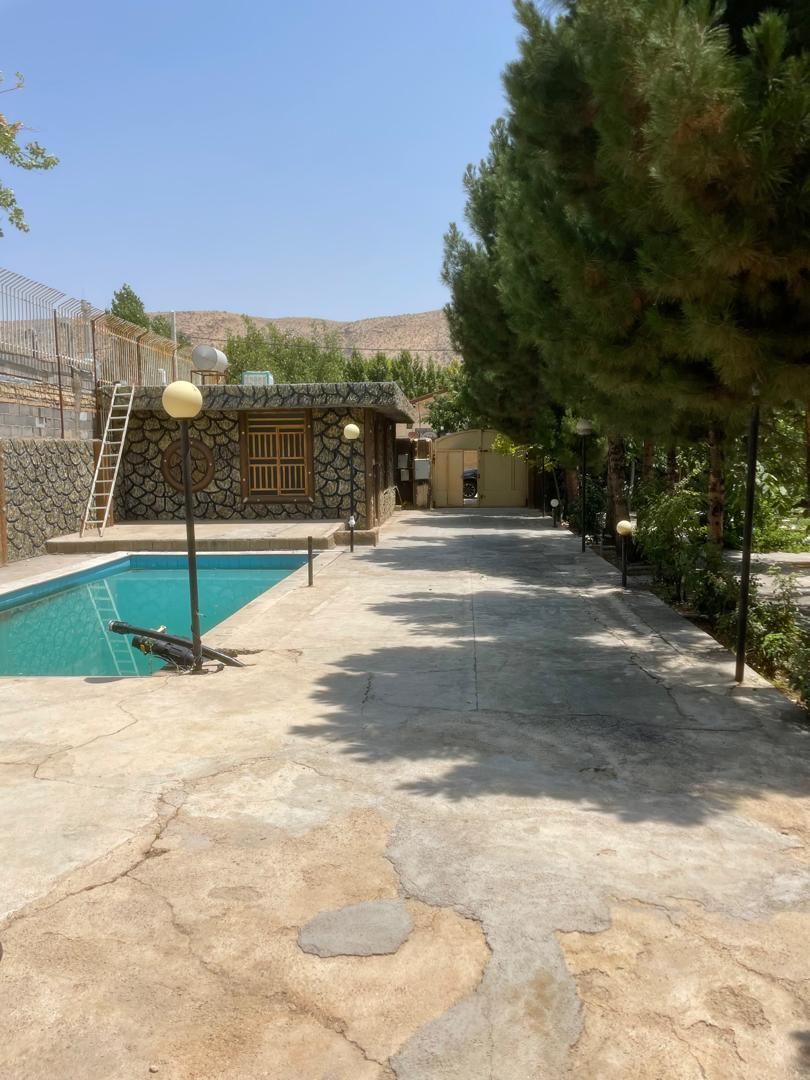 فروش باغ شهری لوکس خیابان رزلند جاده قصر سبز|فروش خانه و ویلا|شیراز, باغشهر قصر سبز|دیوار