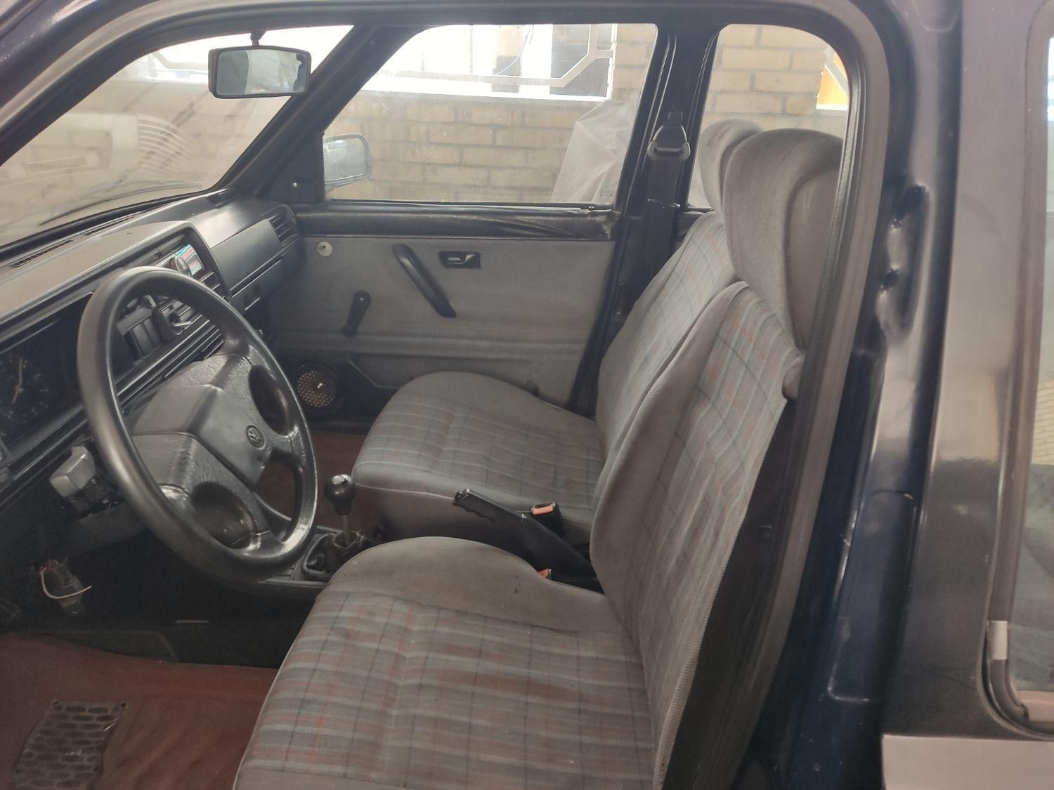 گلف 1992 کلاسیک|خودرو کلاسیک|شیراز, معالی‌آباد|دیوار