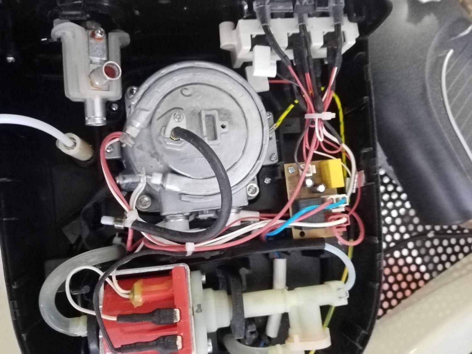 تعمیرات اسپرسو ساز و ماکروفر لوازم خانگی وبرقی|خدمات پیشه و مهارت|صدرا-فارس, فاز ۱|دیوار