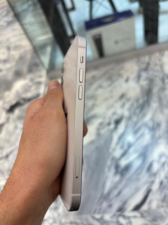 اپل iPhone 12 با حافظهٔ ۱۲۸ گیگابایت|موبایل|تهران, صادقیه|دیوار
