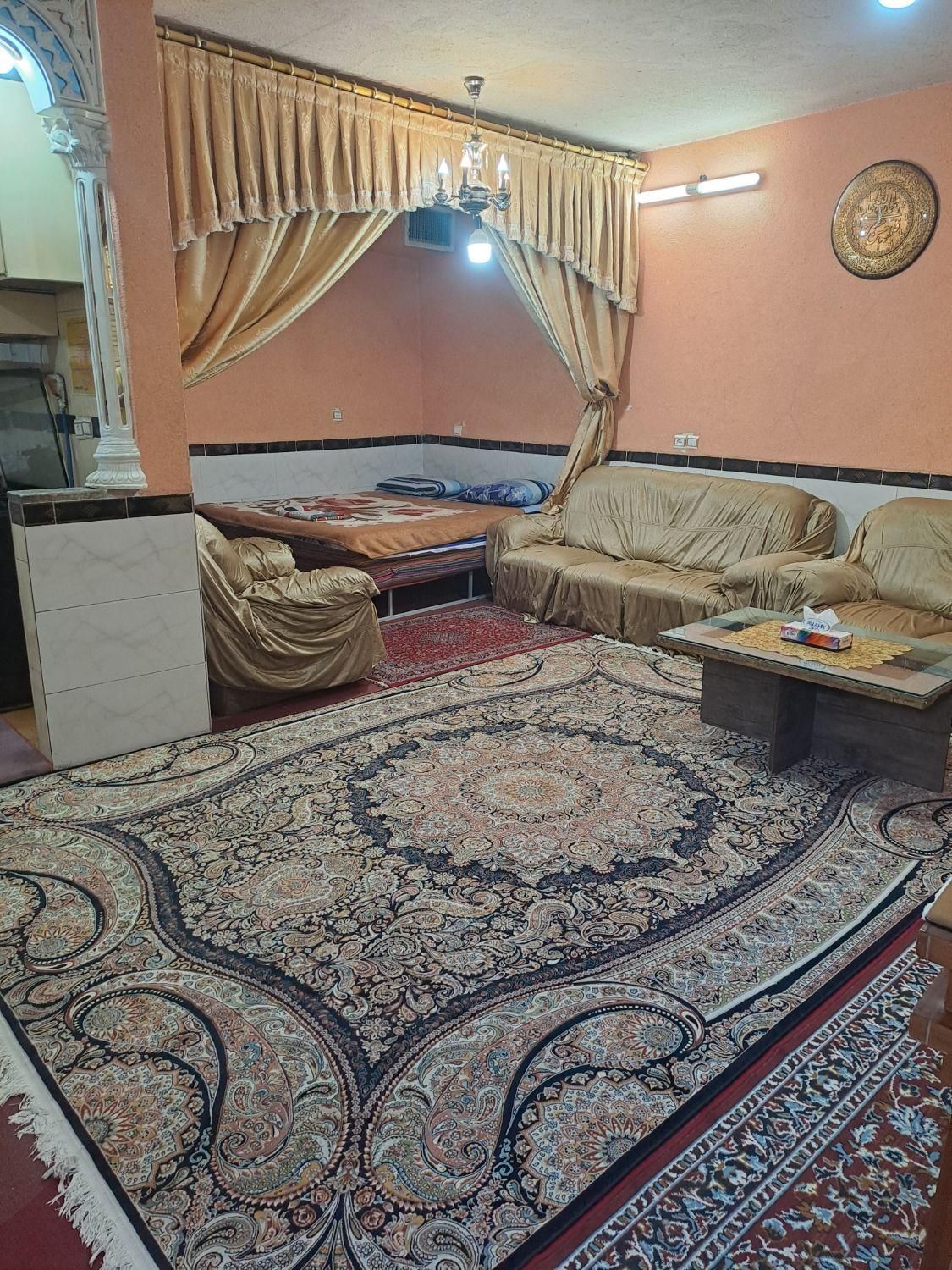 اجاره سوییت و منزل مبله|اجارهٔ کوتاه‌مدت آپارتمان و سوئیت|شیراز, بازار|دیوار