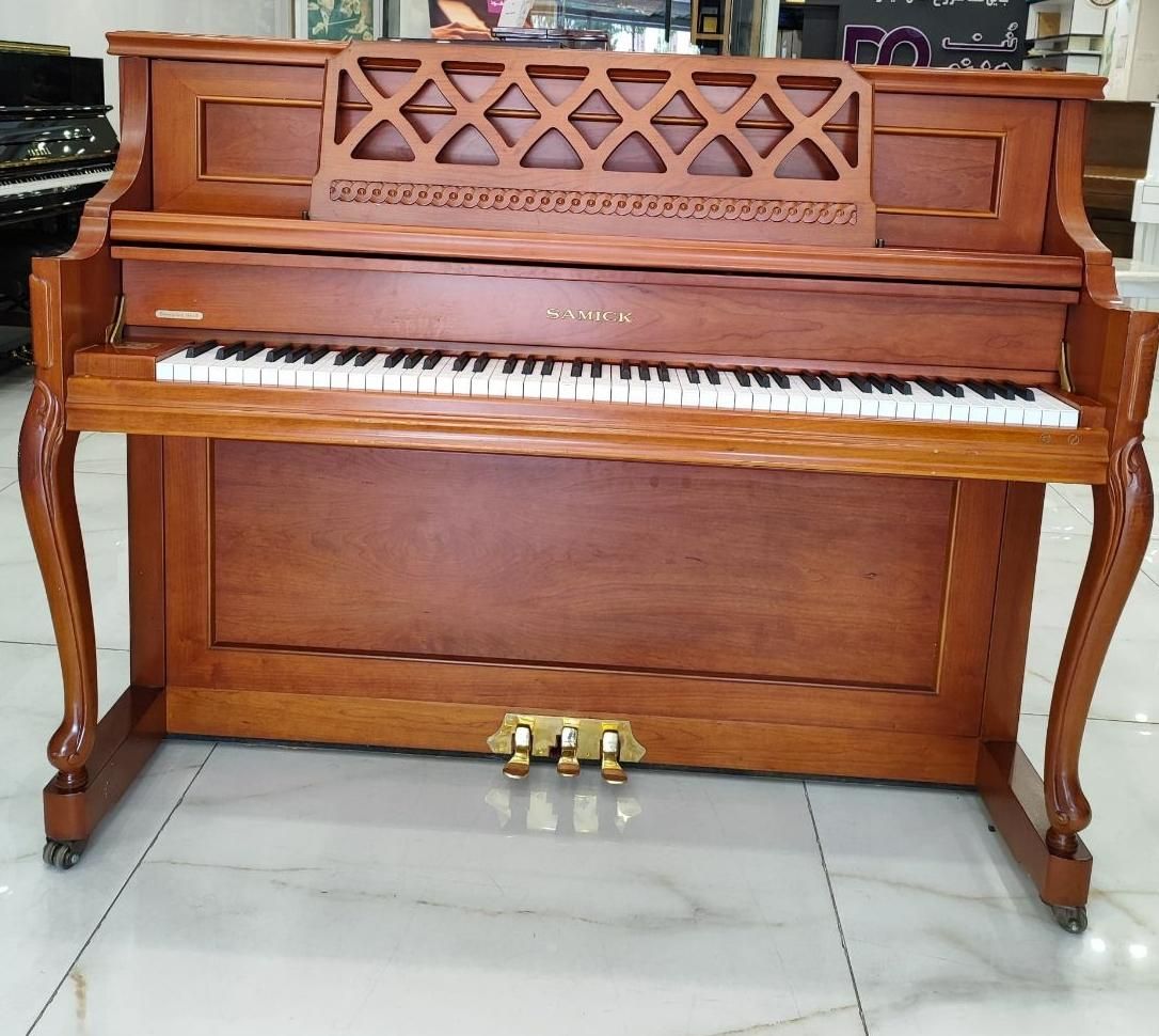 piano akostik samik|پیانو، کیبورد، آکاردئون|اصفهان, سعادت‌آباد|دیوار