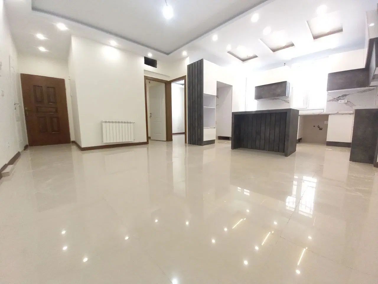 ۷۱متر‌/فول‌/‌آفتابگیرتاپ‌لوکیشن‌/باغ‌بدون‌مشابه|فروش آپارتمان|تهران, باغ خزانه|دیوار