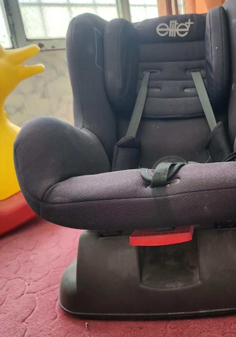 صندلی ماشین الیت|کالسکه و لوازم جانبی|آباده, |دیوار