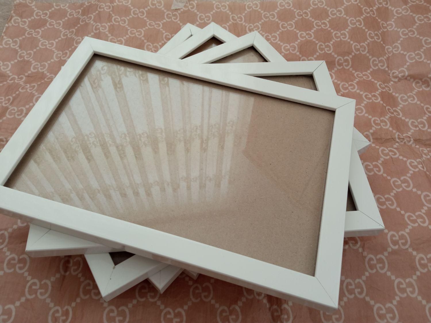 قاب عکس سفید و مشکی|تابلو، نقاشی، عکس|مشهد, شهرک ابوذر|دیوار