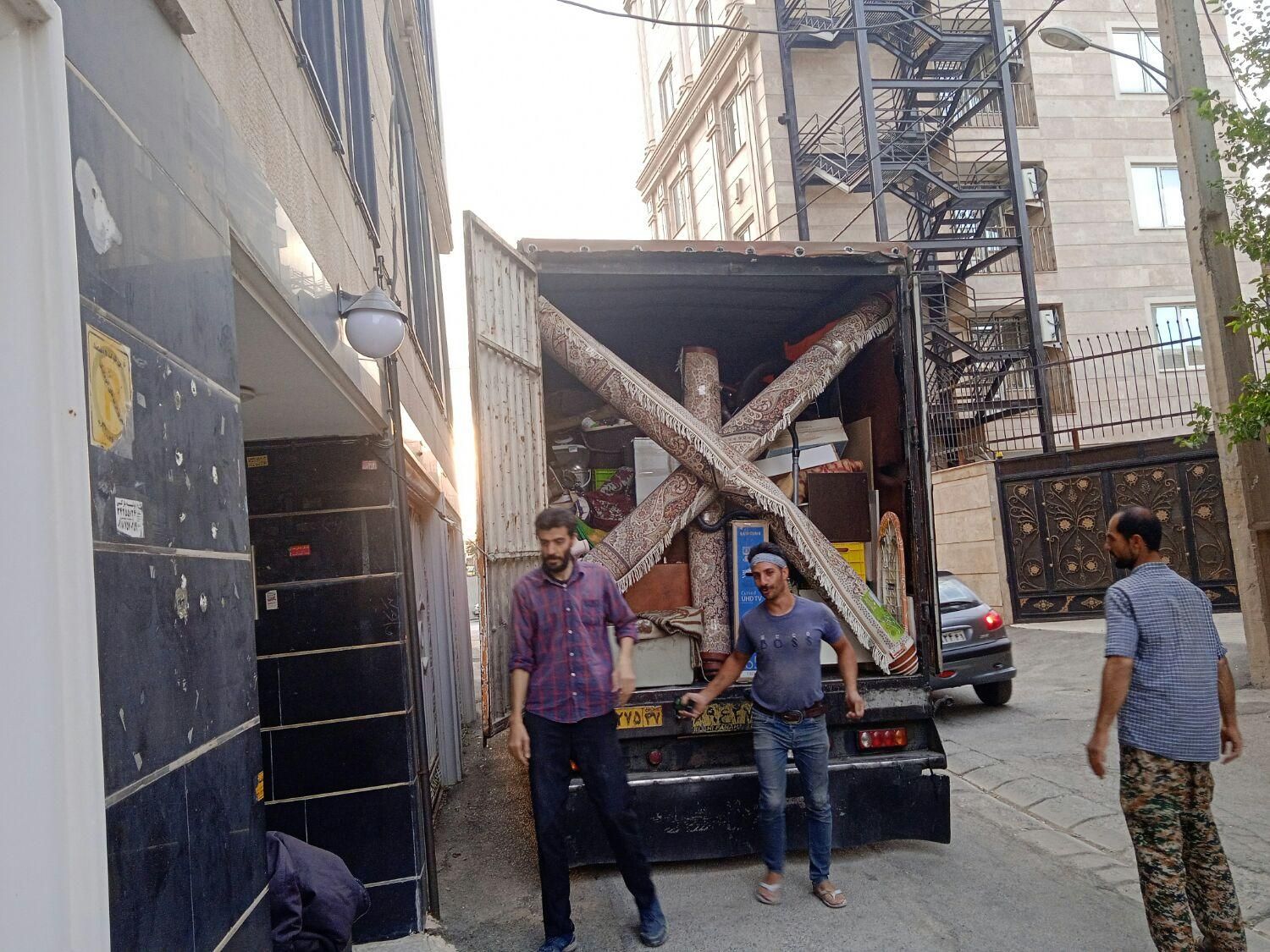 باربری ملی حمل اثاثیه منزل/ ۵کارگر/ یخچال ساید|خدمات حمل و نقل|اراک, |دیوار