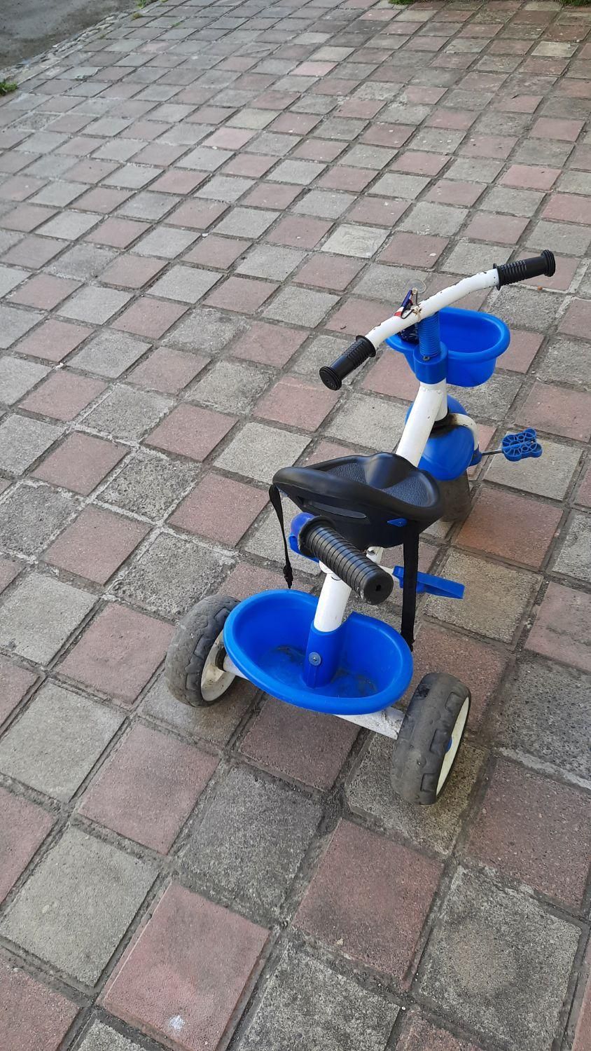 سه چرخه سالم وبدون شگستگی میباشد.|دوچرخه، اسکیت، اسکوتر|رشت, پل تالشان|دیوار