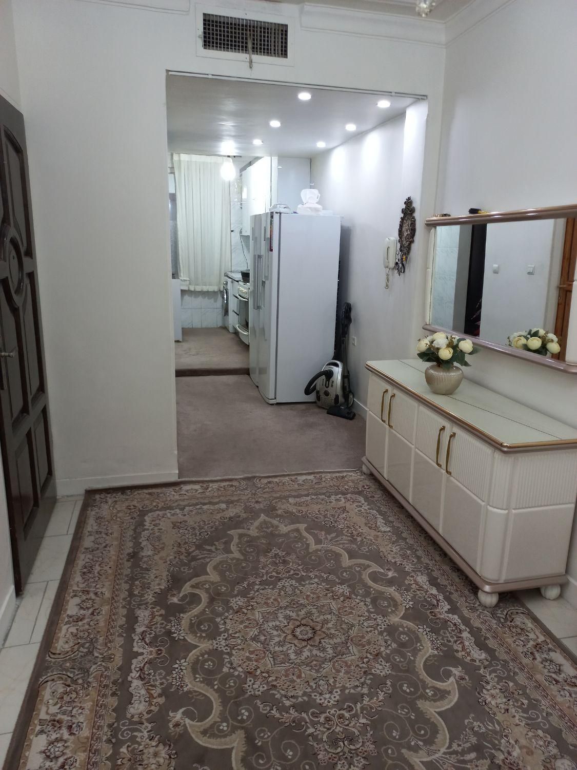 فروش آپارتمان ۶۱ متری ۱ خوابه در شهرک طالقانی|فروش آپارتمان|تهران, شهرک طالقانی|دیوار
