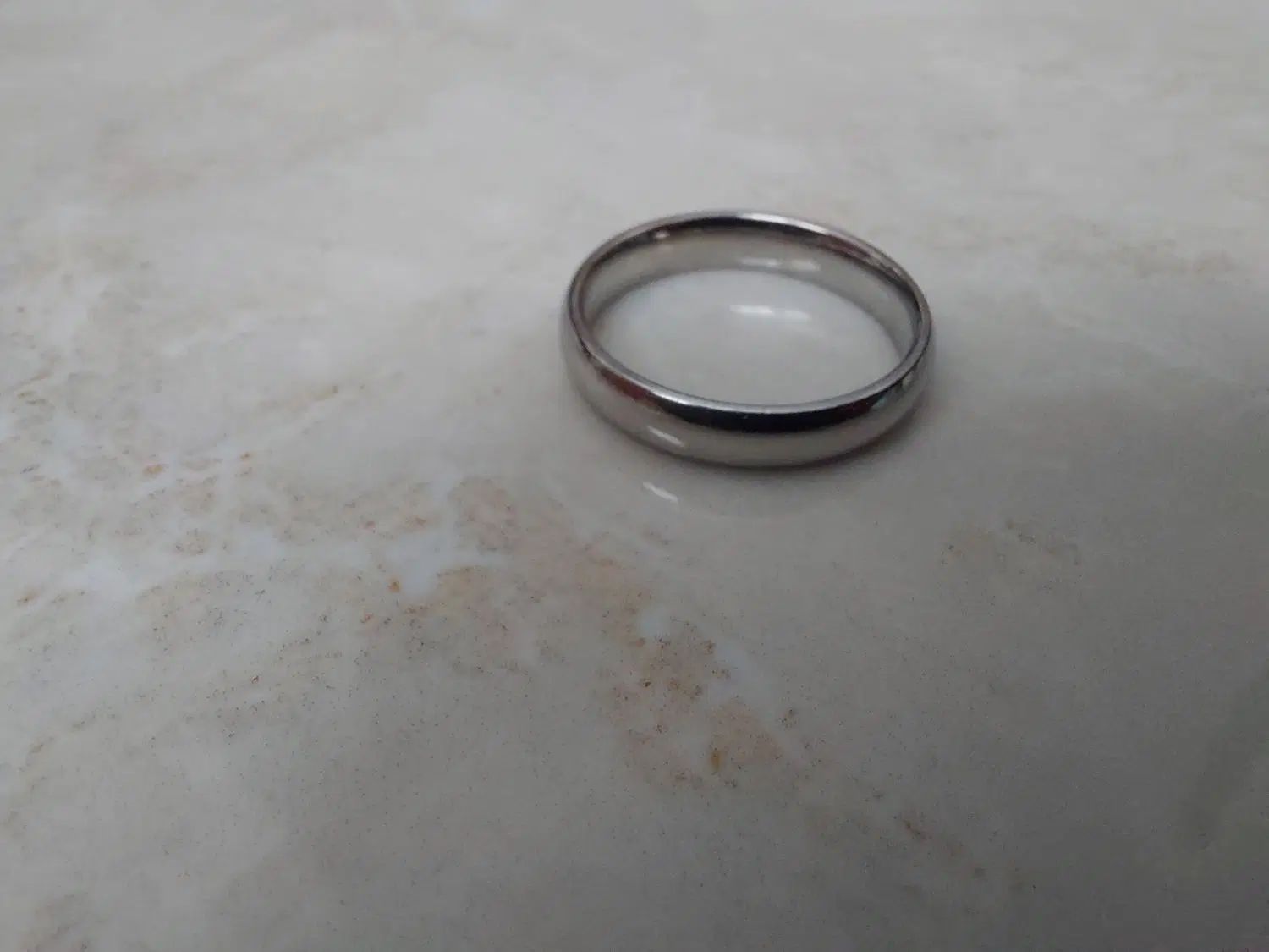 حلقه رینگ|بدلیجات|رشت, جهاد|دیوار