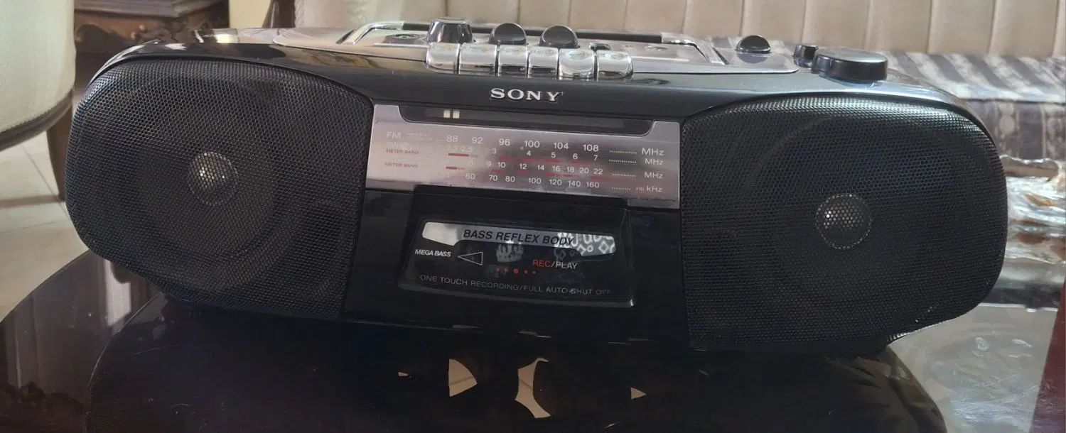 ضبط SONY اصل قدیمی|کلکسیون اشیاء عتیقه|کرج, شهرک ولیعصر|دیوار