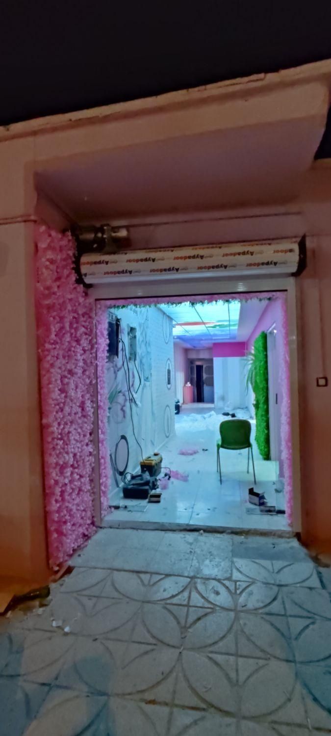 فروش و نصب کاغذ دیواری رنگ امیزی|خدمات پیشه و مهارت|دهدشت, |دیوار