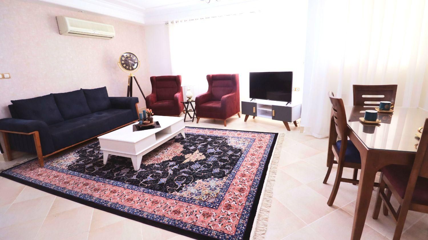 رنت واحد ۲ خواب مناسب خانواده|اجارهٔ کوتاهمدت آپارتمان و سوئیت|شیراز, یخ سازی|دیوار