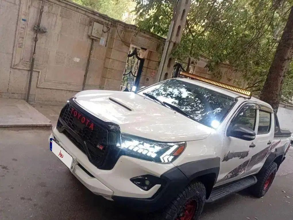 هایلوکس ۲۰۰۸ اولین فیس لیفت شده به ۲۰۲۴ GR ایران|خودرو سواری و وانت|تهران, سعادت‌آباد|دیوار