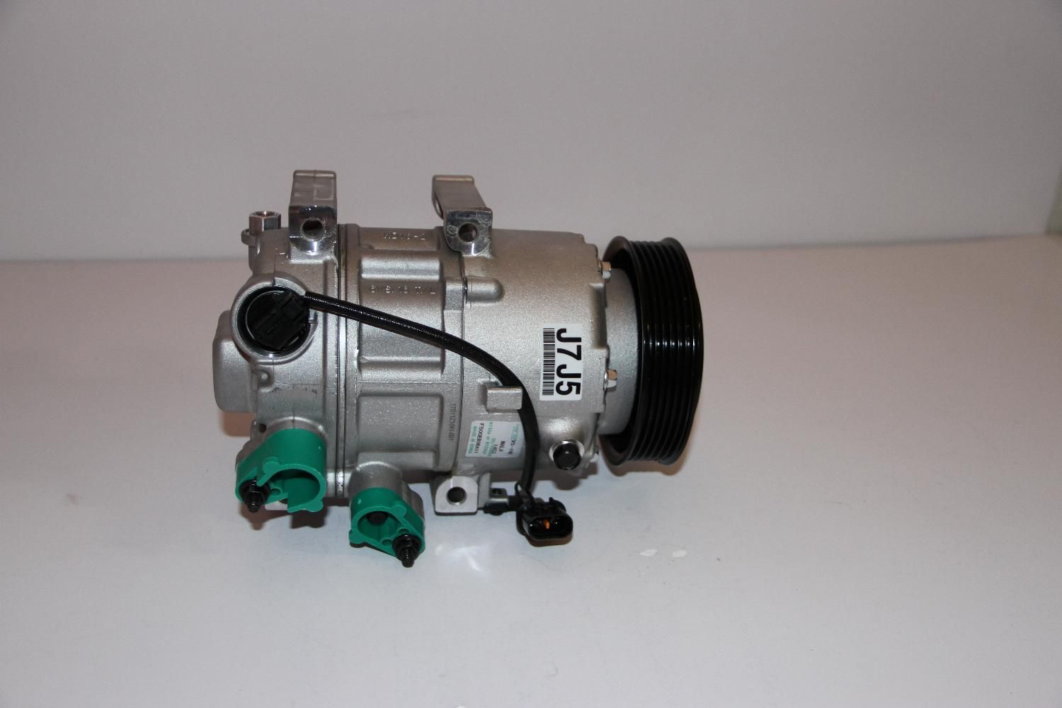 کمپرسور کولر اصلی سوناتا آزرا اپتیما سورنتو یاریس|قطعات یدکی و لوازم جانبی|تهران, فرودگاه مهرآباد|دیوار