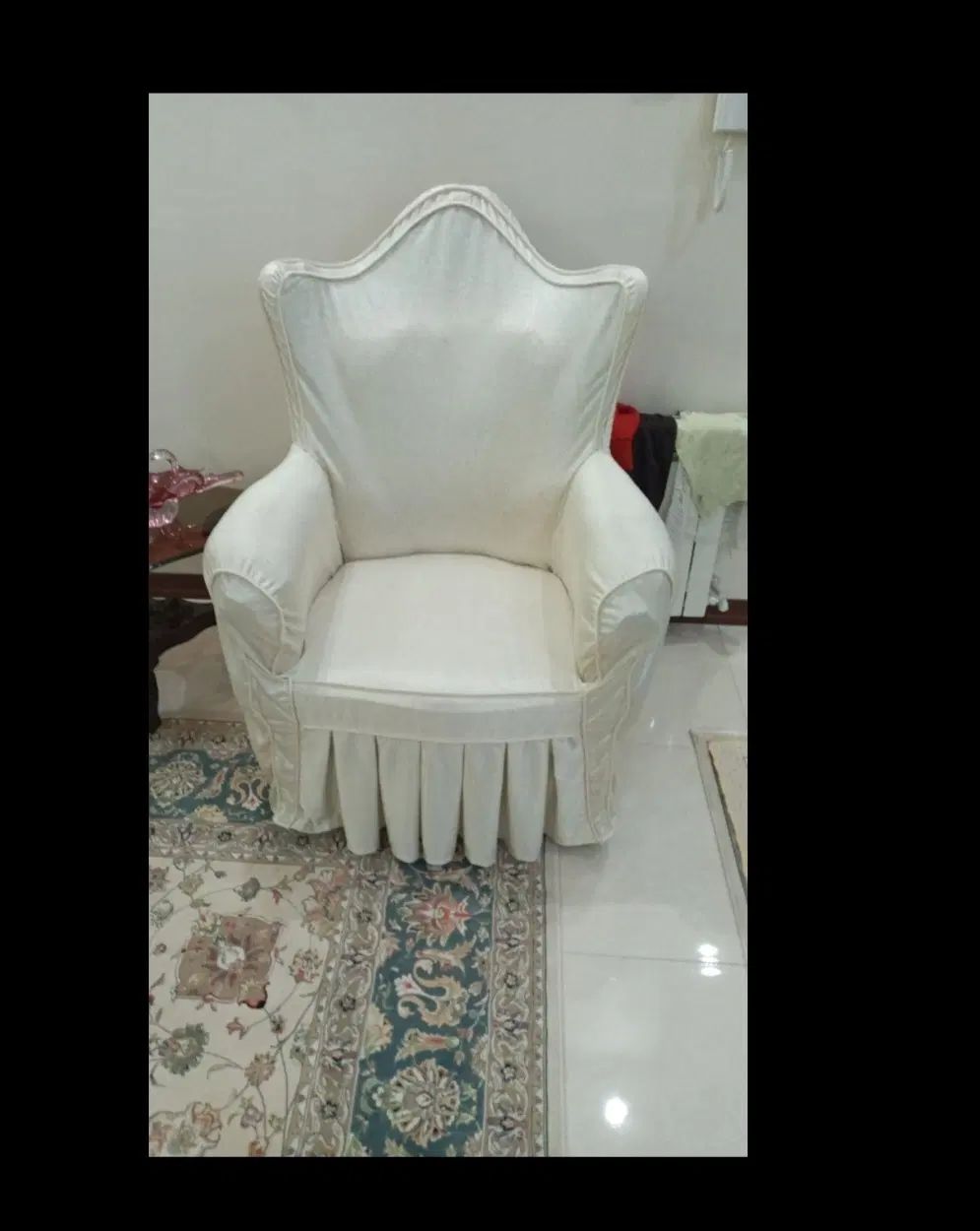 مبل ۹نفره چوپ کردو میباشد داخل توضیحات دادم|مبلمان خانگی و میز عسلی|تهران, جیحون|دیوار