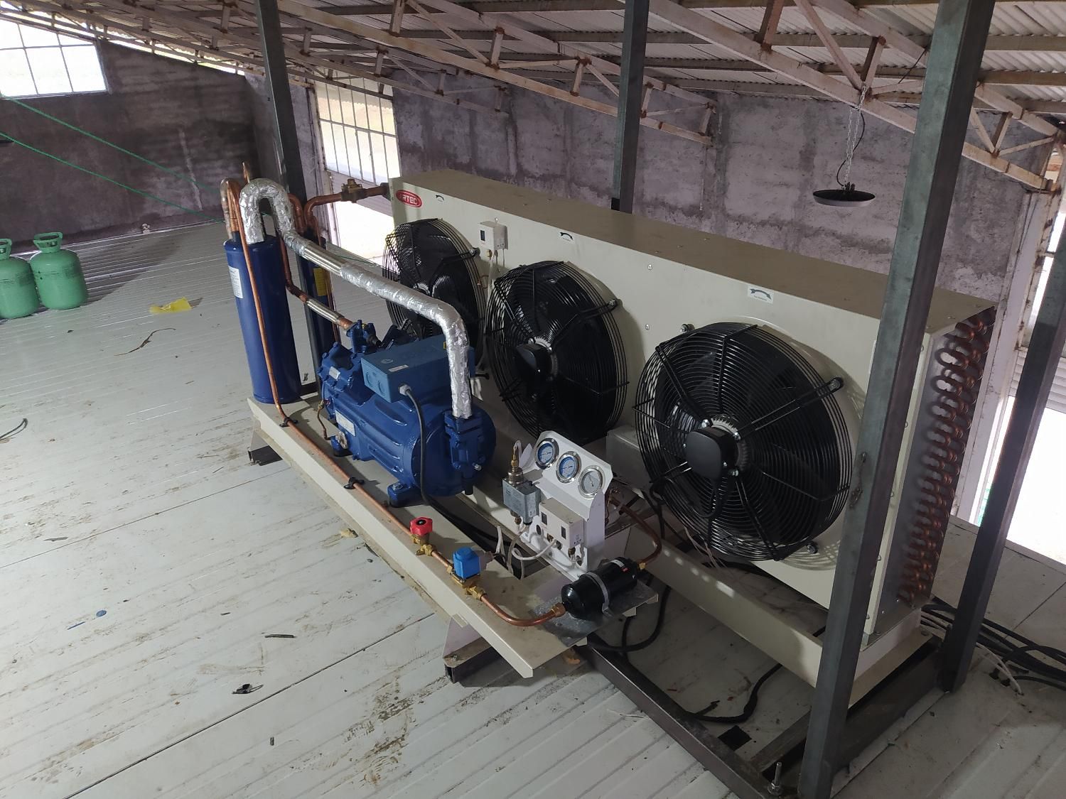 ساخت سردخانه و چیلر و آیس بانک|ماشین‌آلات صنعتی|تبریز, |دیوار