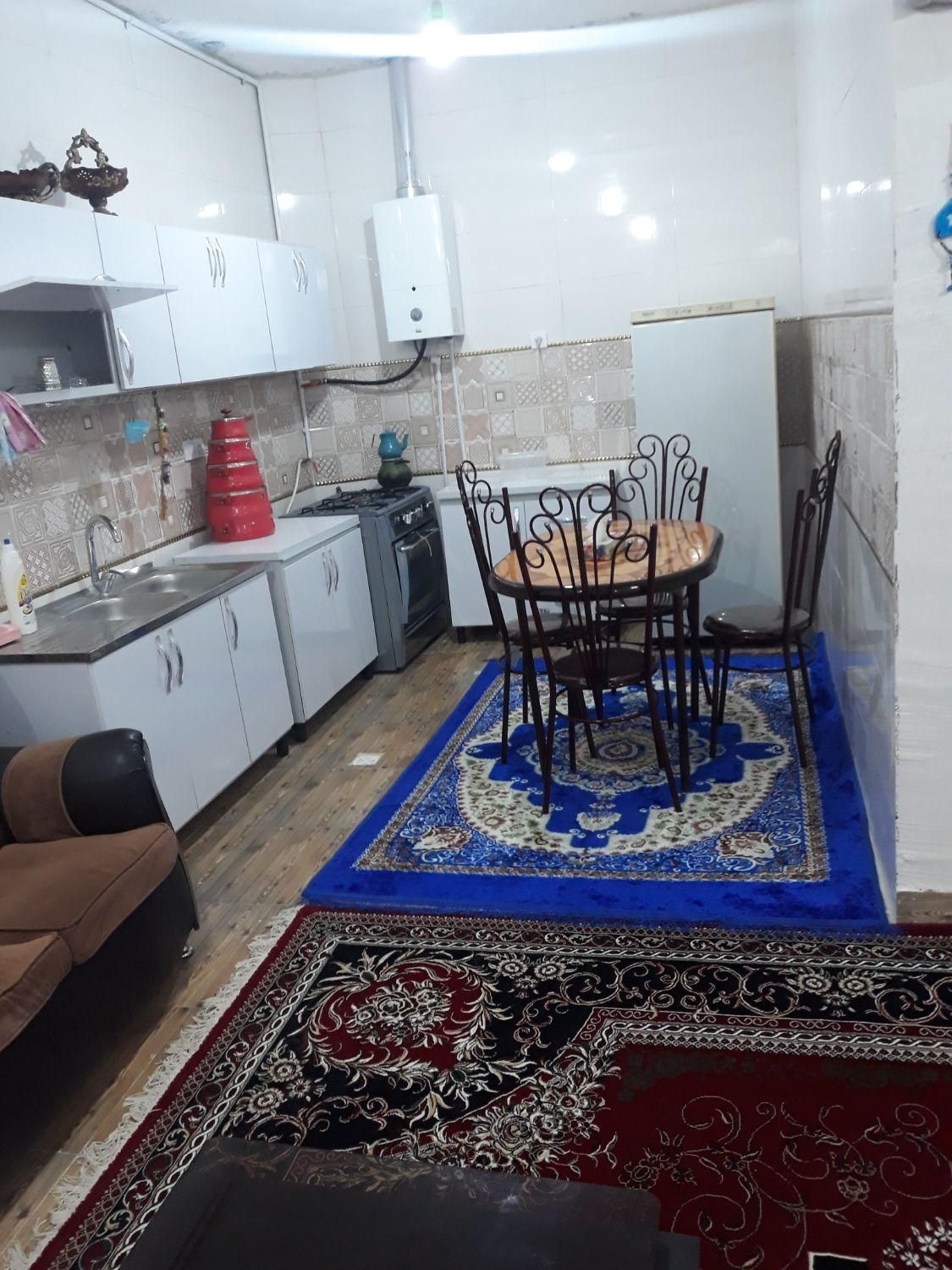 اجاره روزانه/هفتگی/ماهانه ‌سوئیت‌در‌قلعه‌سنگی|اجارهٔ کوتاه‌مدت آپارتمان و سوئیت|خرم‌آباد, |دیوار