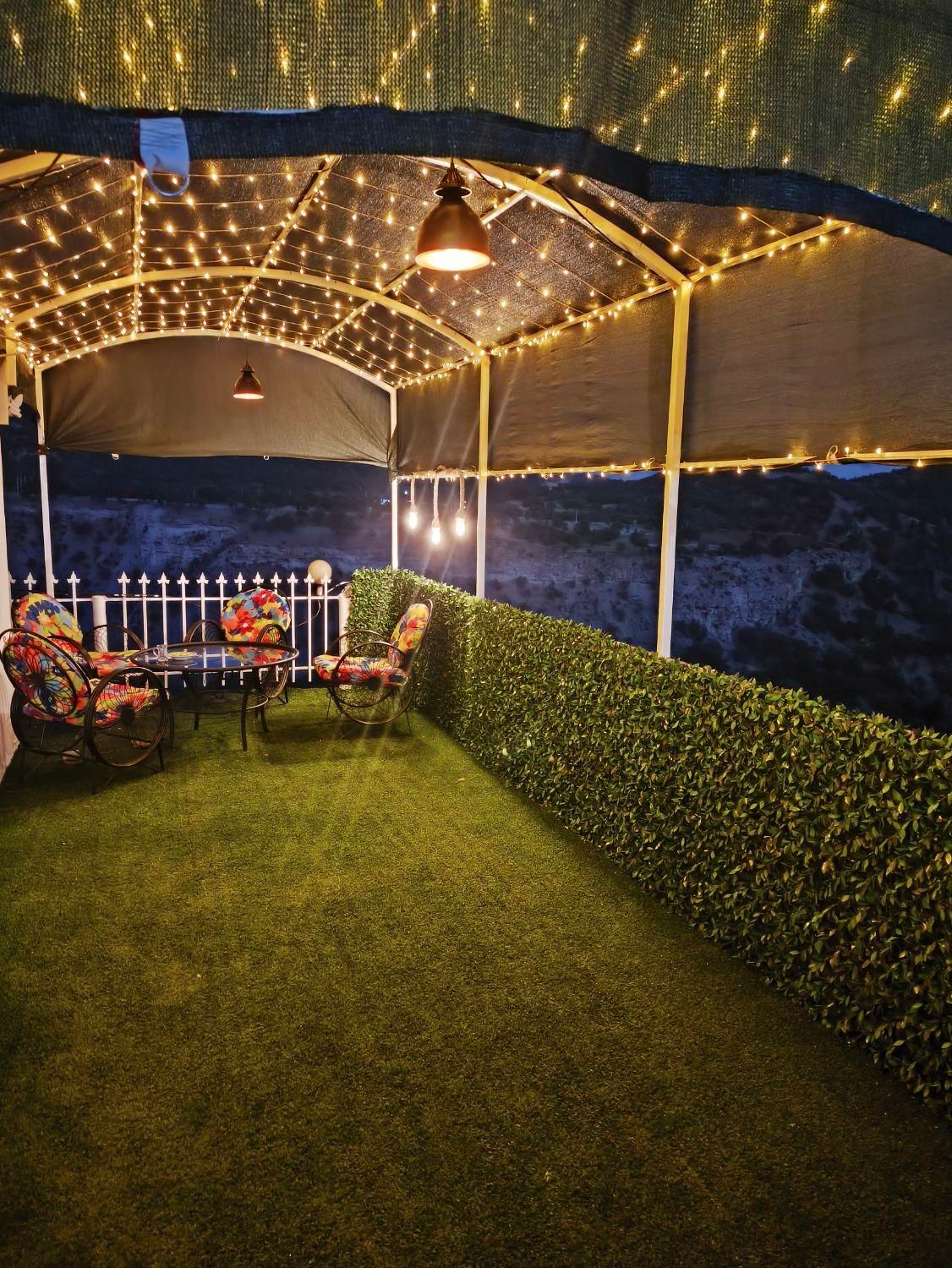 ویلا روف گاردن لبه پرتگاه|اجارهٔ کوتاهمدت ویلا و باغ|سیسخت, |دیوار