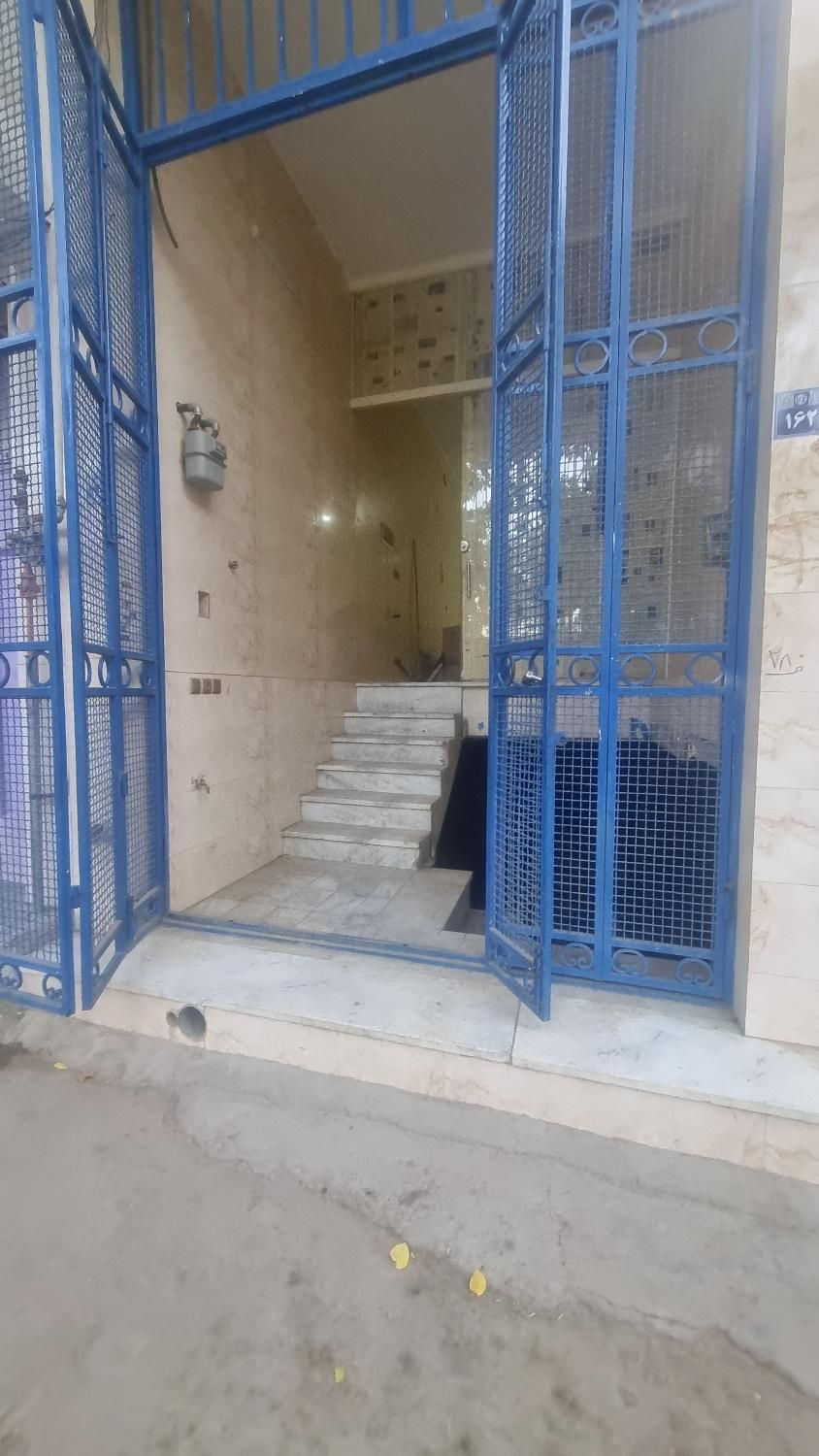 اجازه مغازه همکف ۳۰ متری تجاری رهنان|اجارهٔ مغازه و غرفه|اصفهان, طاحونه|دیوار
