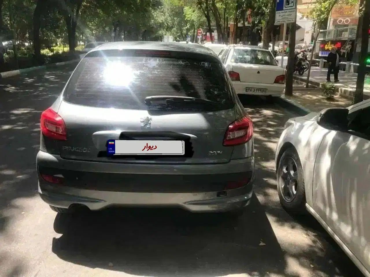 پژو i 207 مدل 1398 دنده ای|خودرو سواری و وانت|اصفهان, ملک‌شهر|دیوار