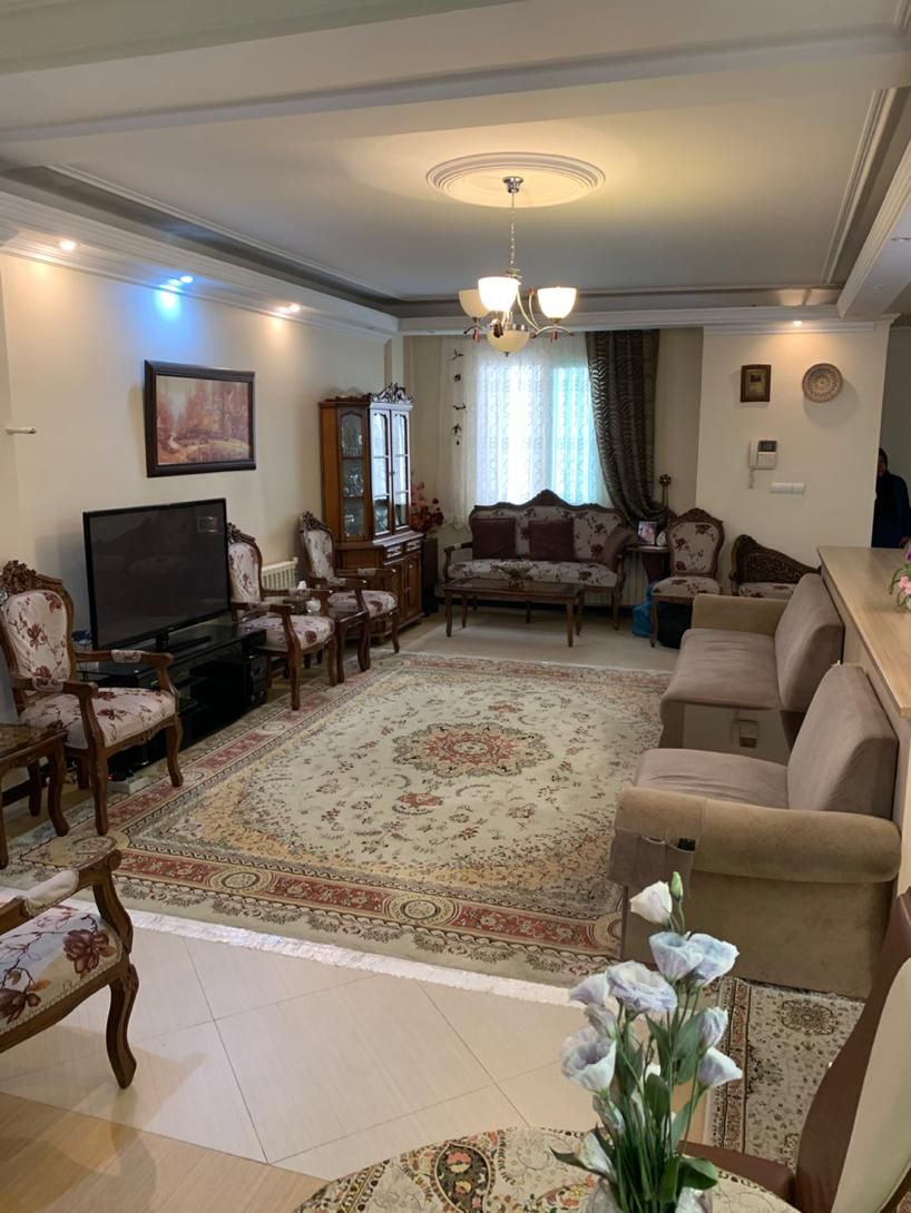۸۵ متر دو خواب ریحانی شمالی (شیان) فرعی مرغوب|اجارهٔ آپارتمان|تهران, بوستان شیان|دیوار