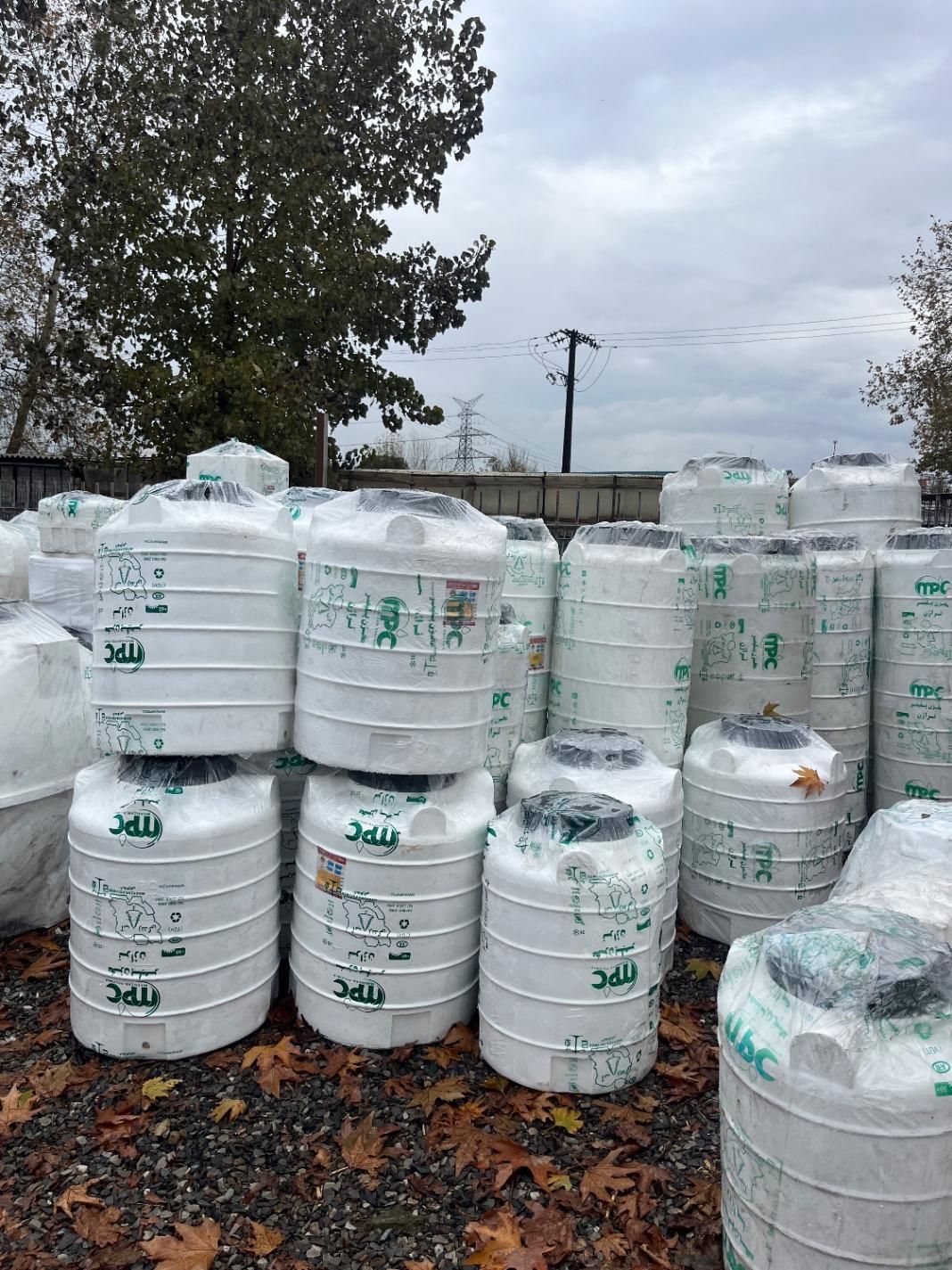 مخزن سه لایه آب تانکر آب منبع پلیمری آنتی باکتریال|مصالح و تجهیزات ساختمان|آستانه اشرفیه, |دیوار