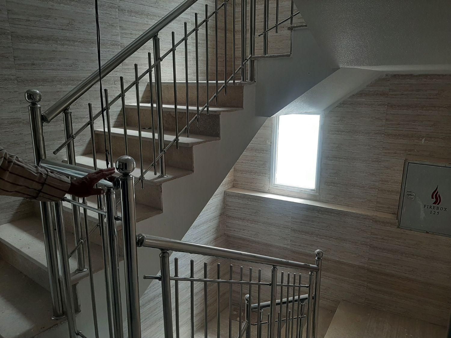 ویلایی دوطبقه انوری(موارددیگر موجود)|فروش خانه و ویلا|شاهینشهر, عطار|دیوار